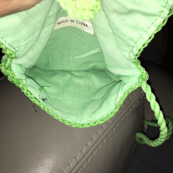 Crochet Small Light Green Small Green Crossover Bag/Purse Travel/Vacation Purse - Picture 8 of 8
